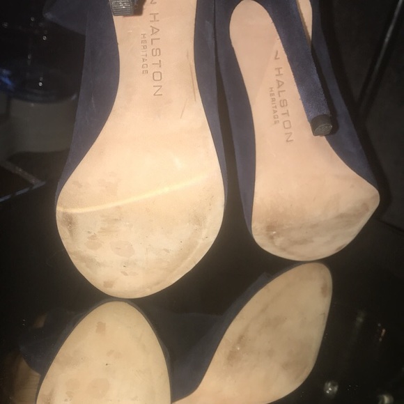 🚫SOLD🚫Halston Heritage Navy blue  suede bootie - Picture 5 of 5